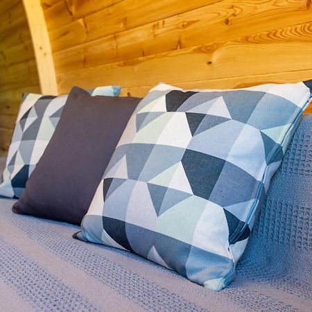 The Woolpack Glamping Hotel Maidstone Ngoại thất bức ảnh