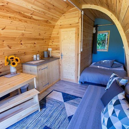 The Woolpack Glamping Hotel Maidstone Ngoại thất bức ảnh