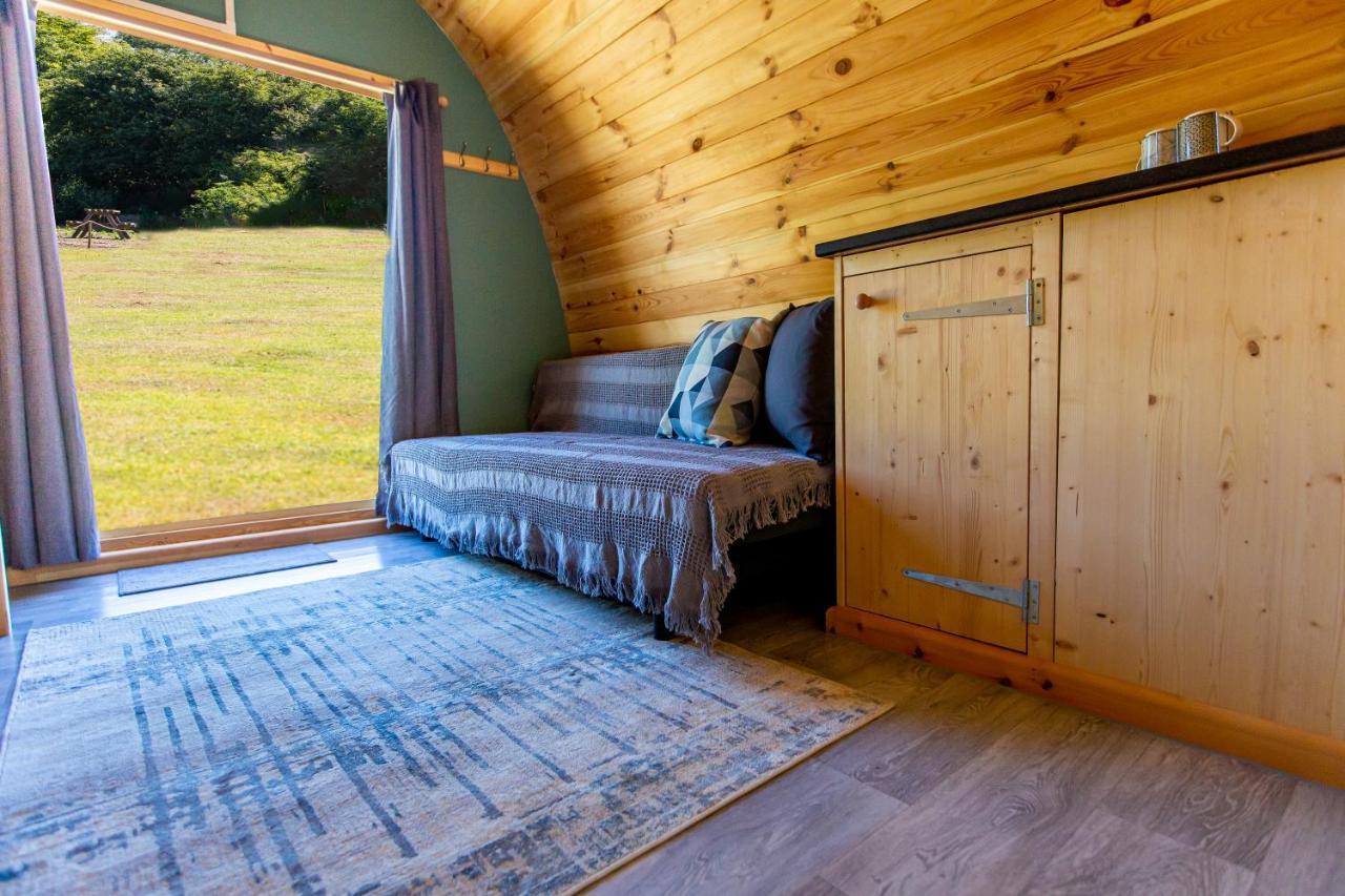 The Woolpack Glamping Hotel Maidstone Ngoại thất bức ảnh